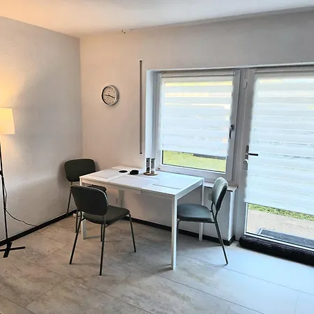 Appartement Ruwera Sonnenhuegel - Moderne - Eigener Eingang, Garten Und Terrasse *